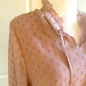 Pink and gold top 🩷🩷🩷